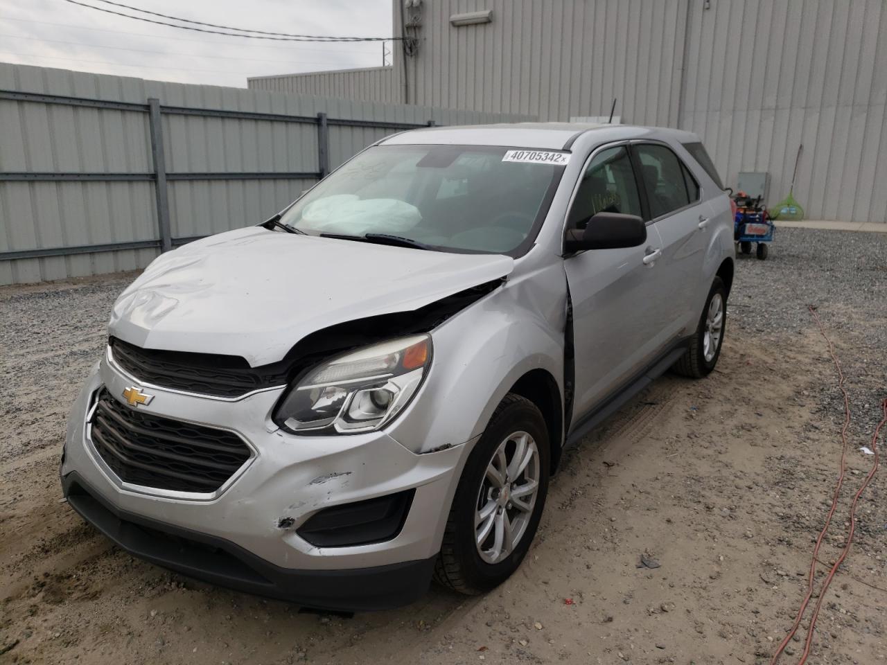 Photo 2 from auction – 2017 CHEVROLET EQUINOX LS with VIN 2GNFLEEK4H6350542