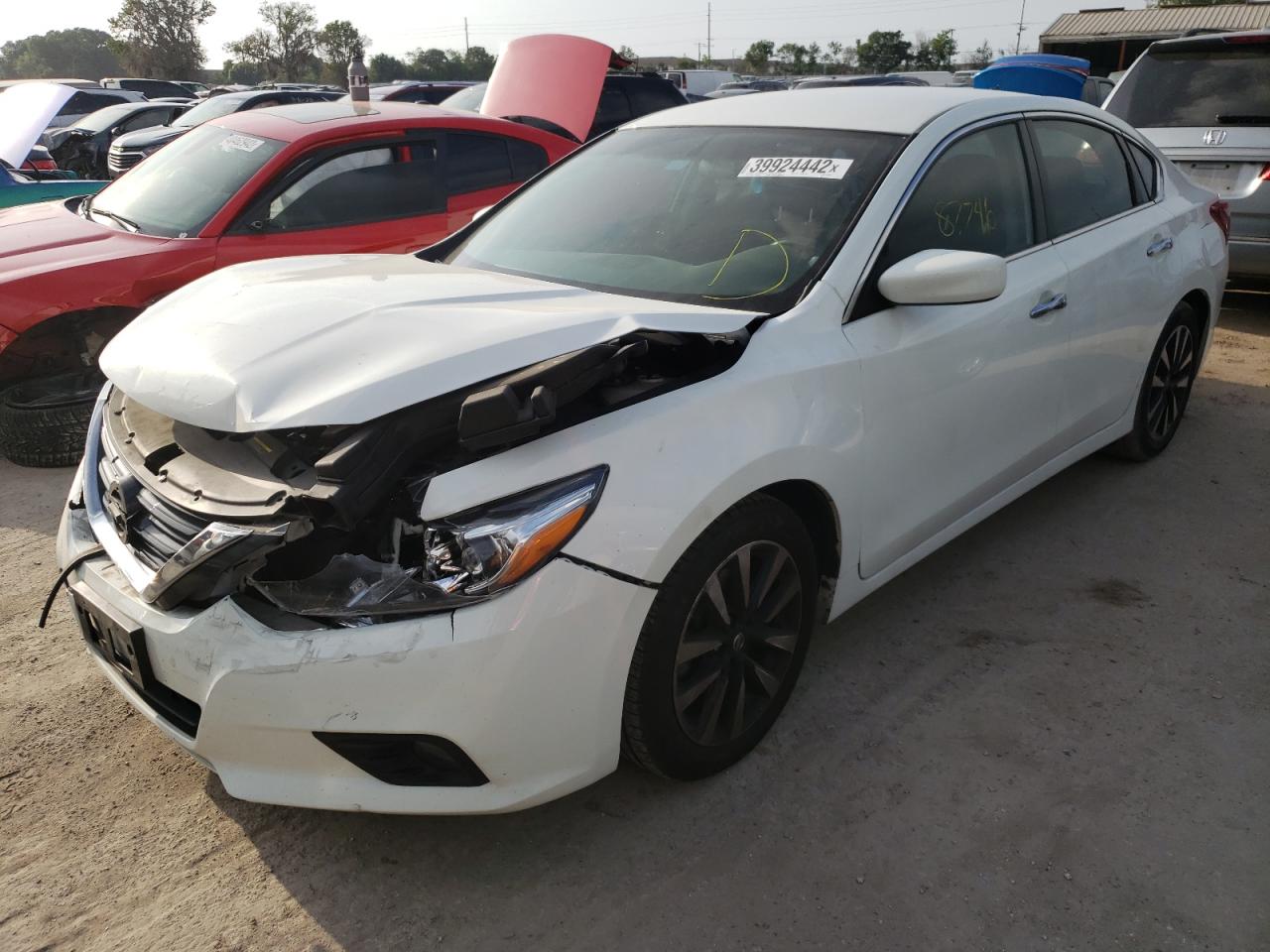 Photo 2 from auction – 2018 NISSAN ALTIMA 2.5 with VIN 1N4AL3AP8JC260970