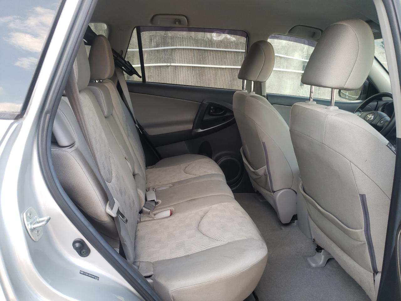 Photo 6 from auction – 2012 TOYOTA RAV4 with VIN 2T3BF4DV2CW210135