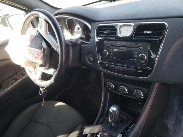 Photo 9 from auction – 2011 CHRYSLER 200 TOURIN with VIN 1C3BC1FBXBN543042