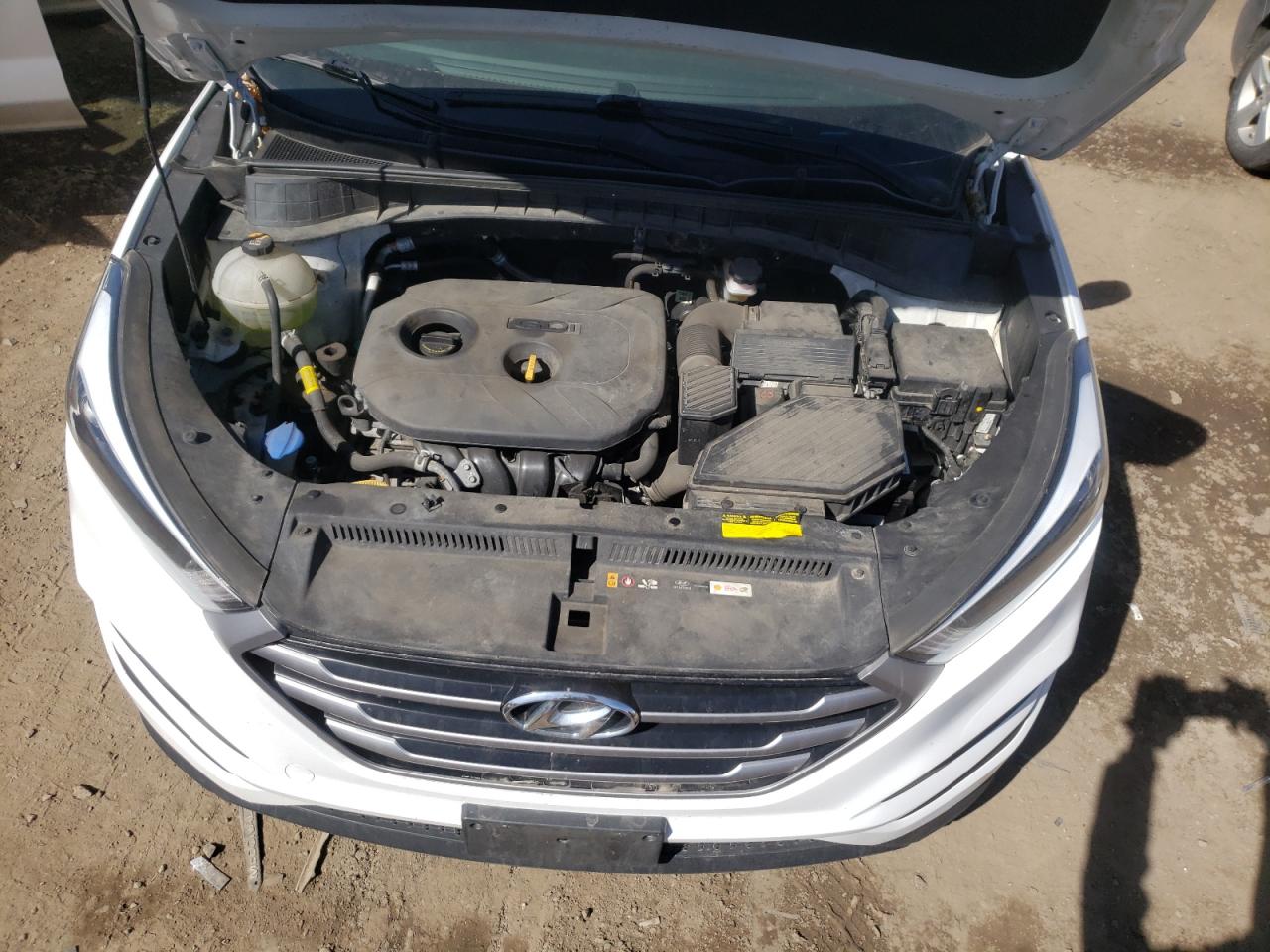 Photo 7 from auction – 2017 HYUNDAI TUCSON LIM with VIN KM8J3CA43HU568063