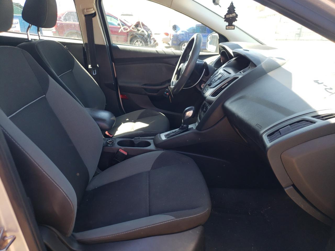 Photo 5 from auction – 2012 FORD FOCUS SE with VIN 1FAHP3K23CL226346