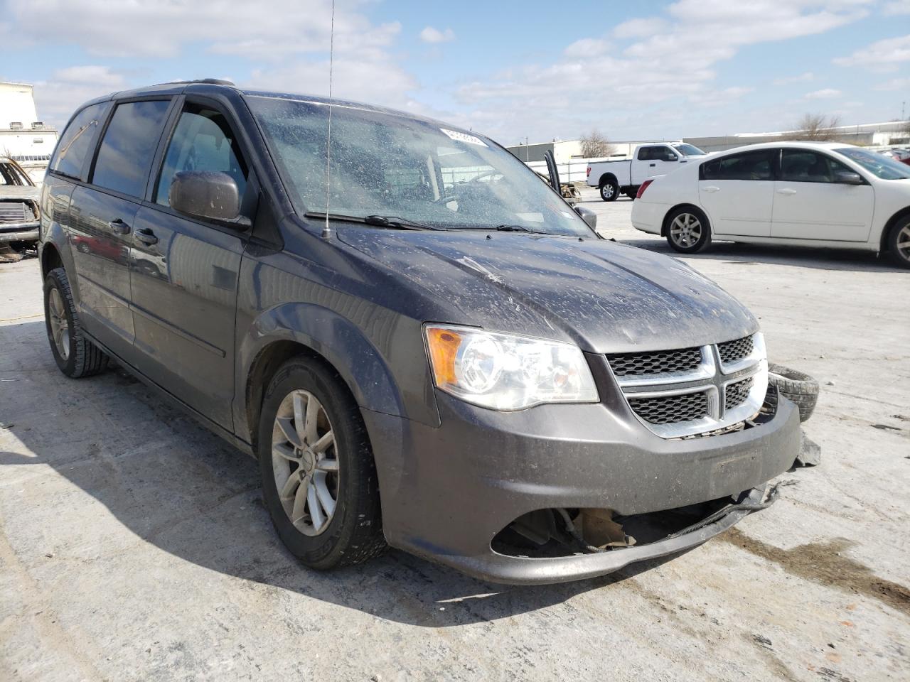 DODGE GRAND CARA 2016 with VIN 2C4RDGCG3GR318692 - Photo from auction