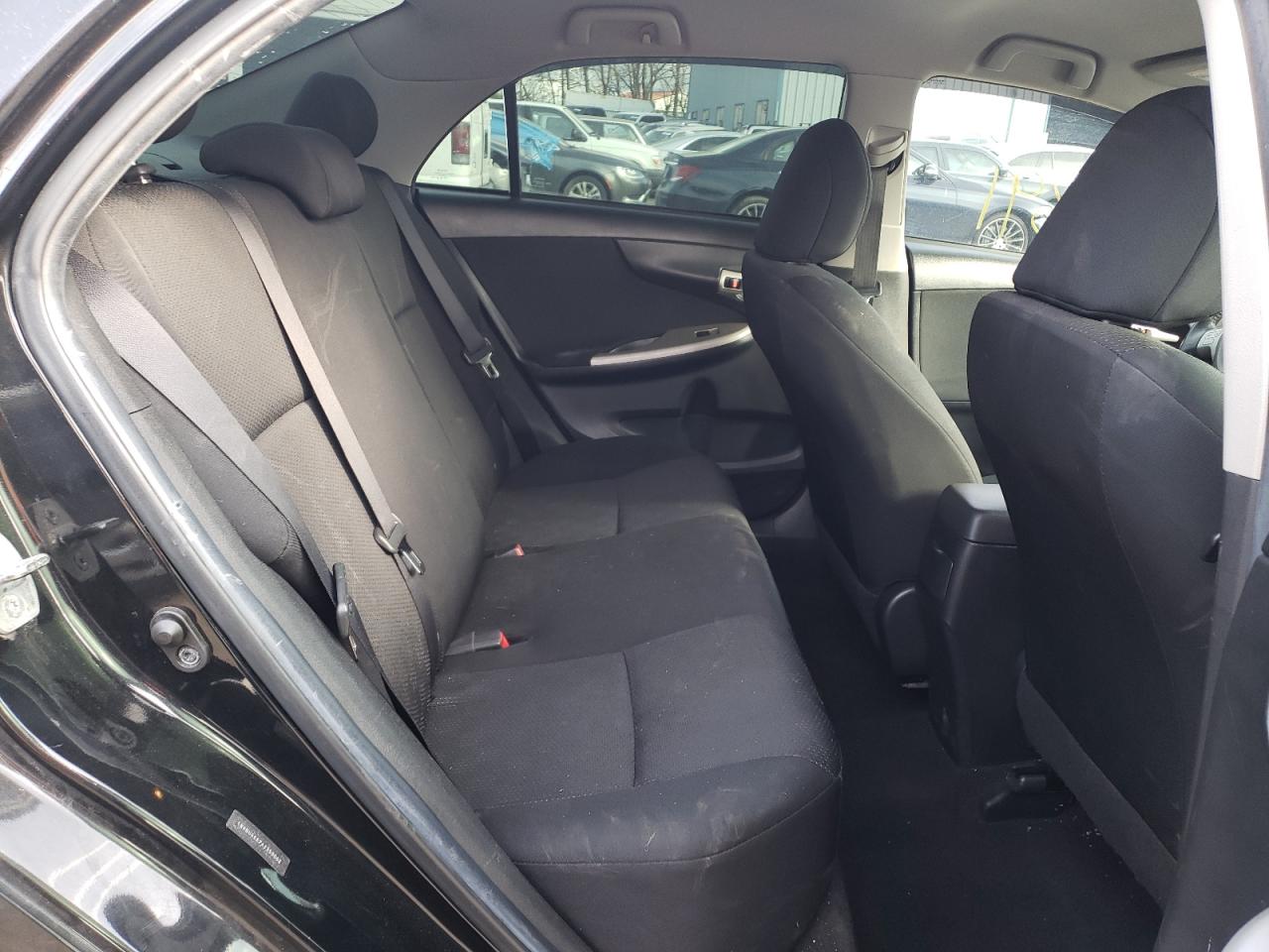 Photo 6 from auction – 2010 TOYOTA COROLLA BA with VIN 1NXBU4EE7AZ350062