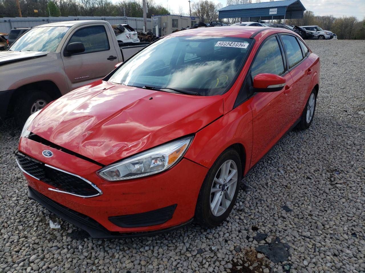 Photo 2 from auction – 2015 FORD FOCUS SE with VIN 1FADP3F2XFL321774