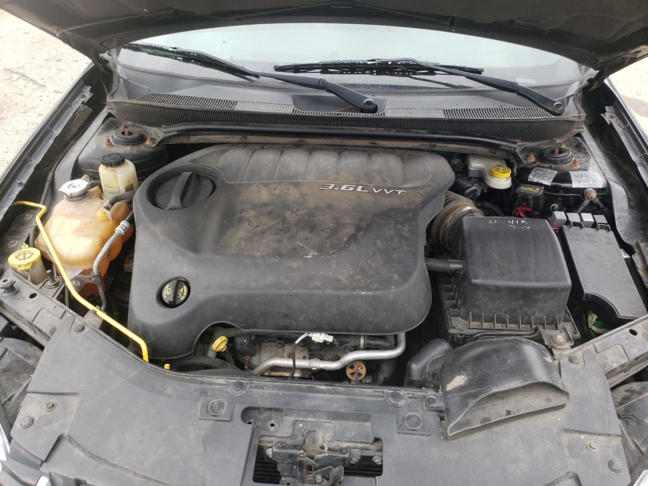 Photo 7 from auction – 2013 CHRYSLER 200 LIMITE with VIN 1C3CCBCG1DN634889
