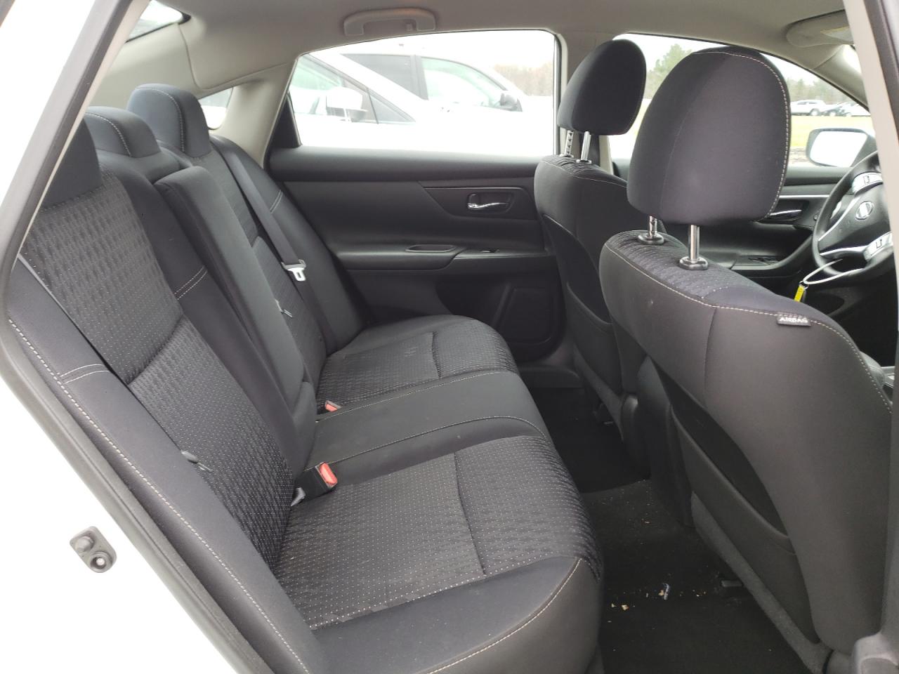 Photo 6 from auction – 2017 NISSAN ALTIMA 2.5 with VIN 1N4AL3AP8HC143089