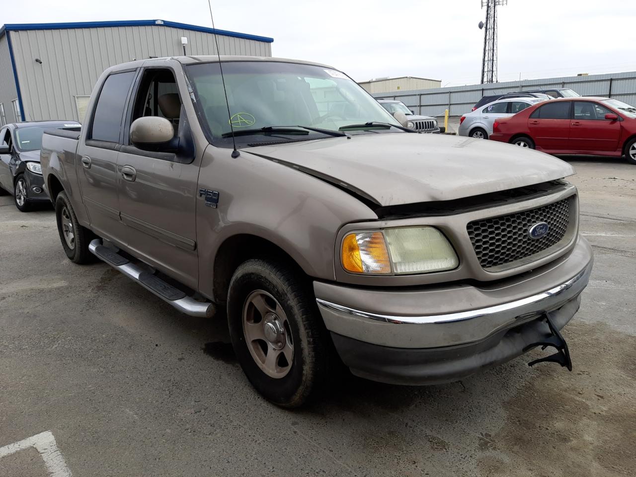 FORD F150 SUPER 2003 مع رقم تعريف المركبة 1FTRW07L83KD61832 - صورة من المزاد