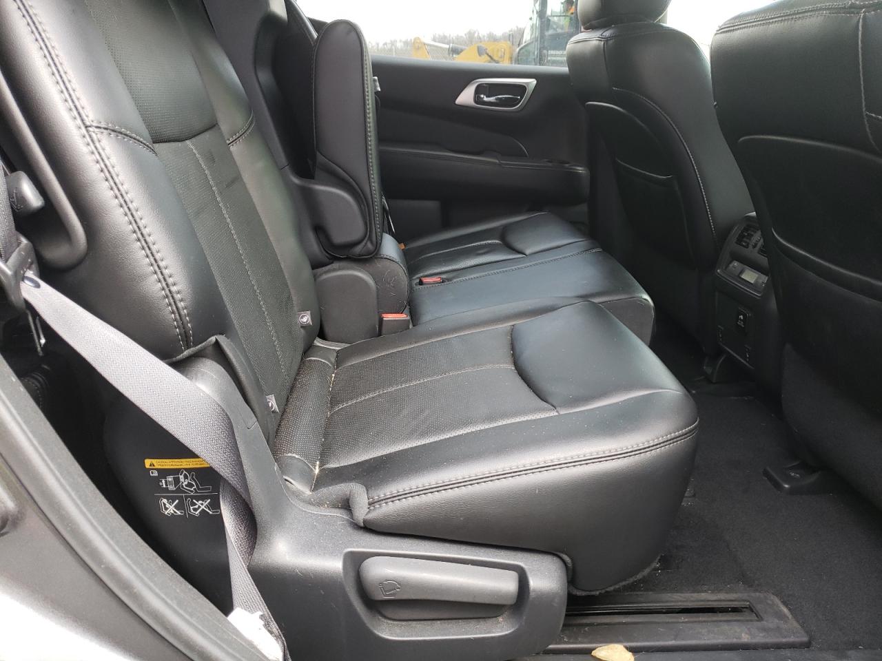 Photo 6 from auction – 2015 NISSAN PATHFINDER with VIN 5N1AR2MM7FC684082
