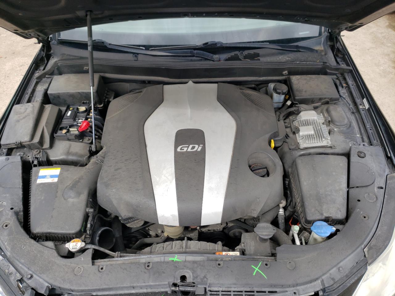 Photo 7 from auction – 2012 HYUNDAI GENESIS 3. with VIN KMHGC4DD0CU153142