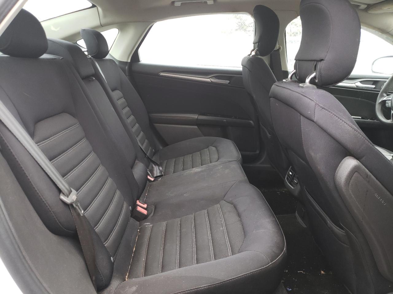 Photo 6 from auction – 2013 FORD FUSION SE with VIN 3FA6P0H70DR115779