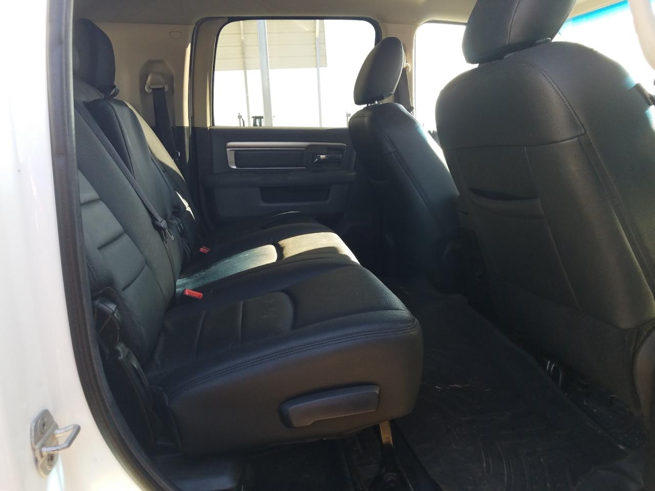 Photo 6 from auction – 2013 RAM 2500 SLT with VIN 3C6UR5ML6DG515490
