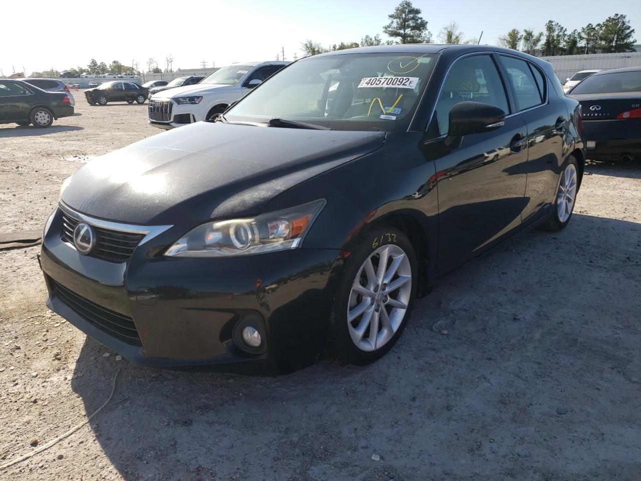 Photo 2 from auction – 2012 LEXUS CT 200 with VIN JTHKD5BH4C2060870