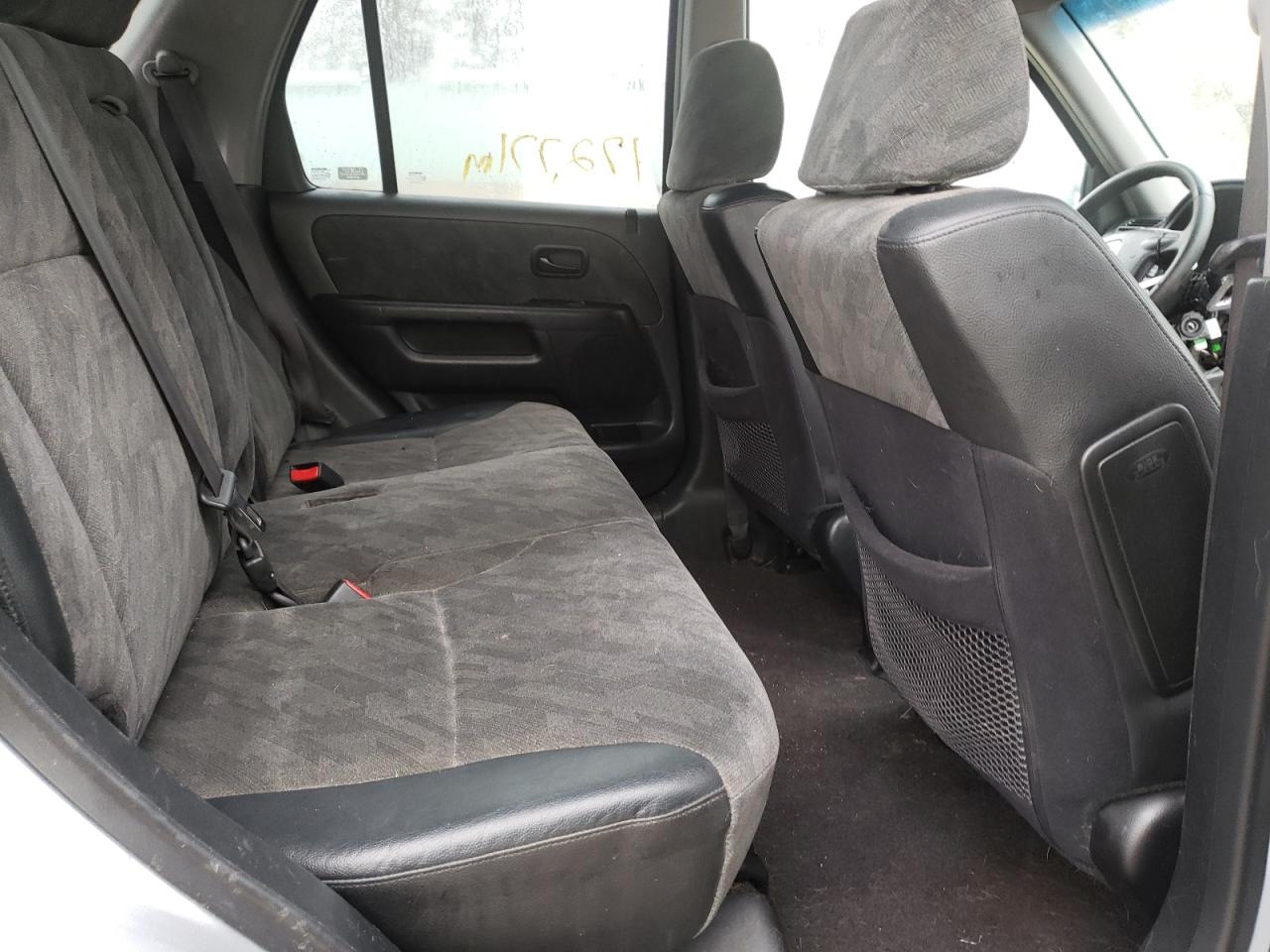 Photo 6 from auction – 2003 HONDA CR-V EX with VIN SHSRD77803U103420