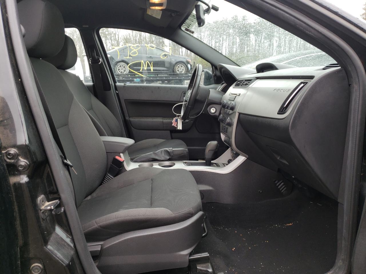 Photo 5 from auction – 2010 FORD FOCUS SES with VIN 1FAHP3GN5AW125145