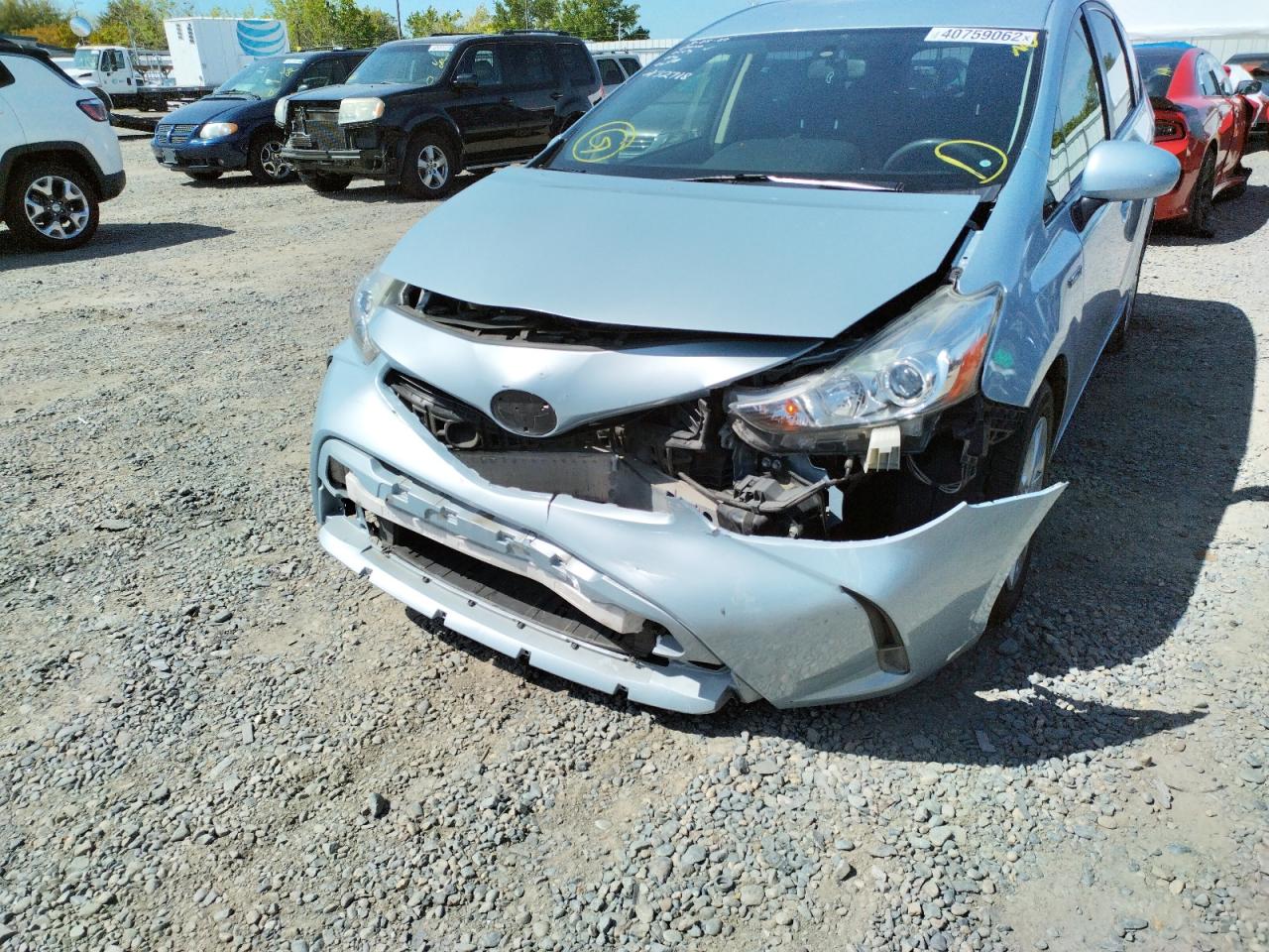 Photo 9 from auction – 2016 TOYOTA PRIUS V with VIN JTDZN3EU2GJ045788