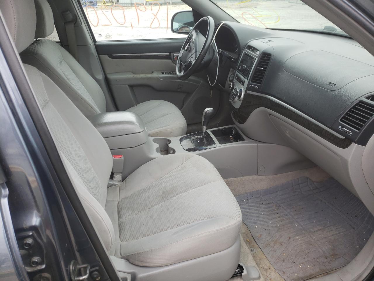 Photo 5 from auction – 2007 HYUNDAI SANTA FE with VIN 5NMSG73D17H070337