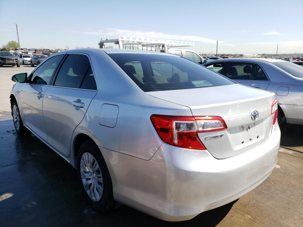 Photo 3 from auction – 2012 TOYOTA CAMRY BASE with VIN 4T1BF1FK6CU168773