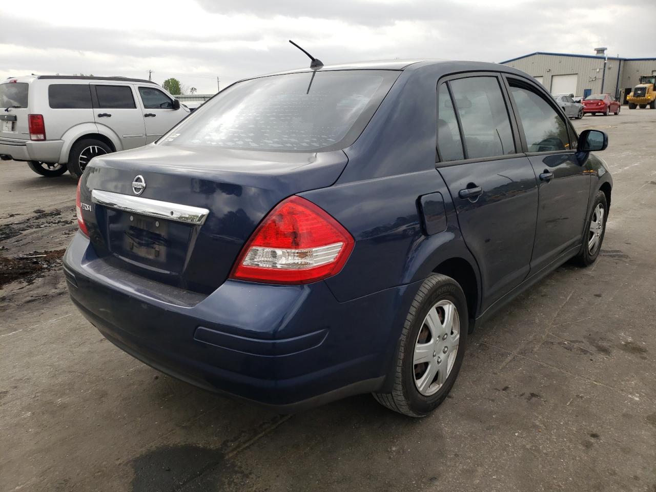 Photo 4 from auction – 2009 NISSAN VERSA S with VIN 3N1BC11EX9L432162