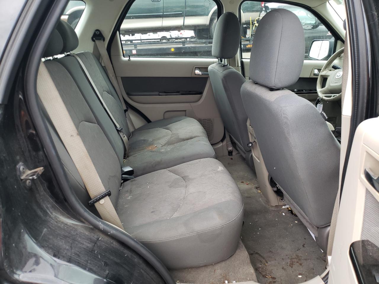 Photo 6 from auction – 2009 MAZDA TRIBUTE I with VIN 4F2CZ02719KM01636