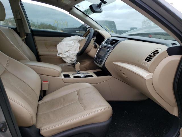 Photo 5 from auction – 2017 NISSAN ALTIMA 2.5 with VIN 1N4AL3AP9HC198702