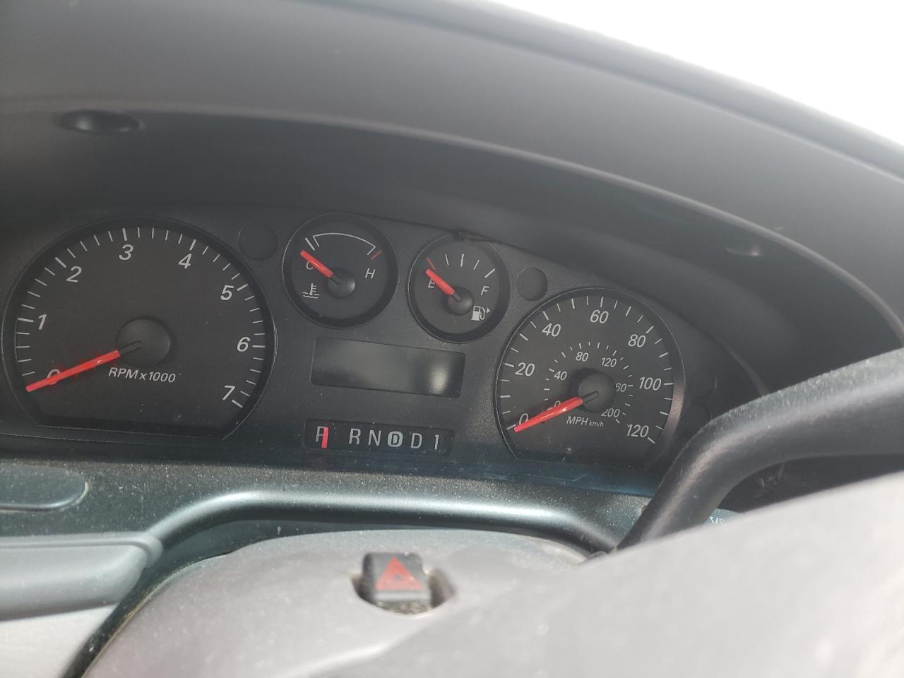 Photo 8 from auction – 2006 FORD TAURUS SE with VIN 1FAFP53U46A112374