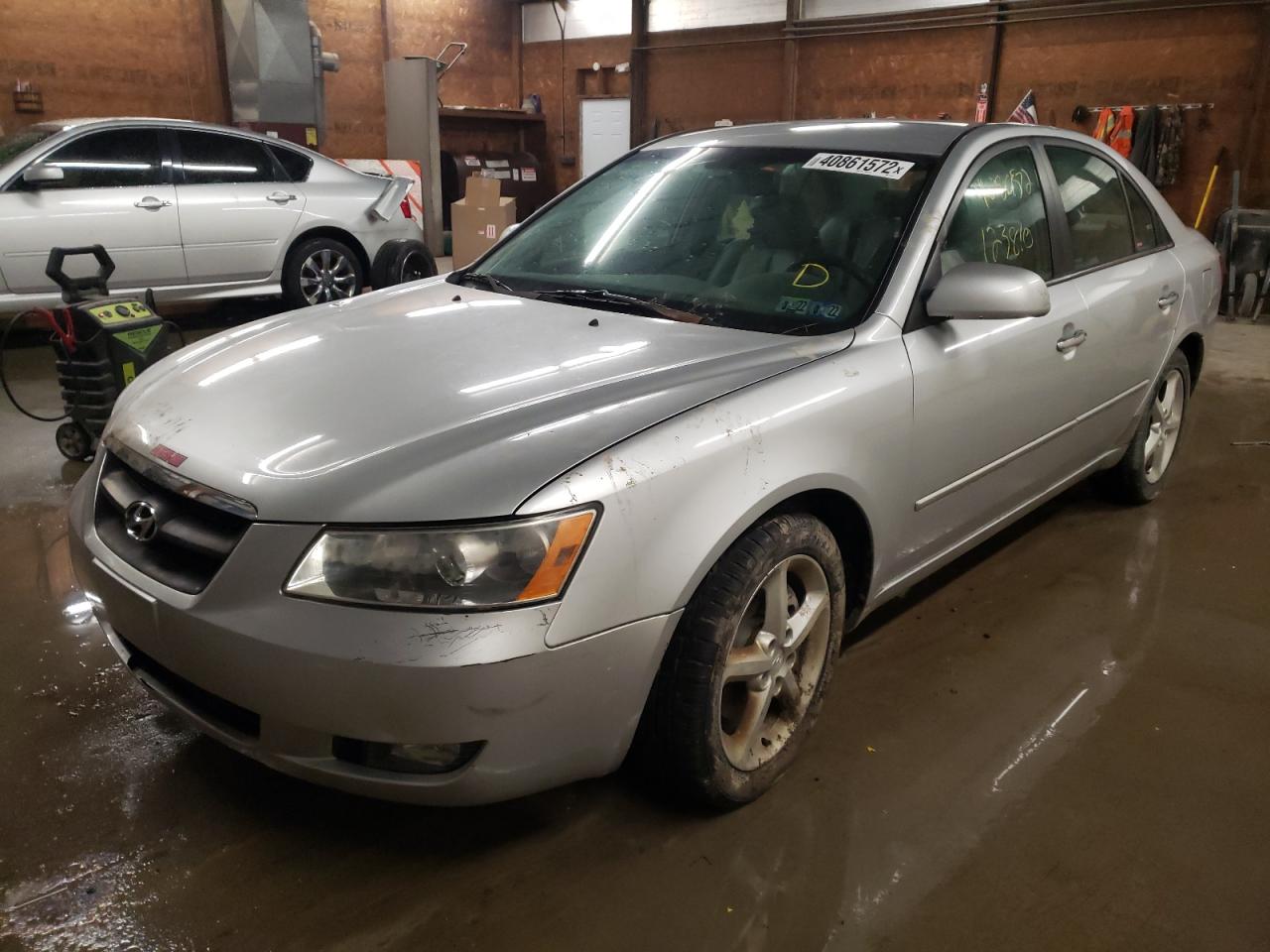 Photo 2 from auction – 2006 HYUNDAI SONATA GLS with VIN 5NPEU46F06H074222