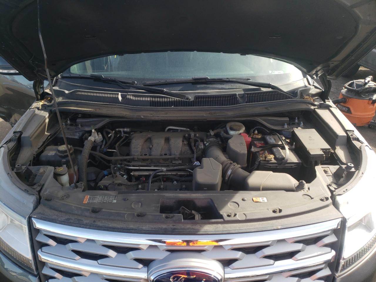Photo 7 from auction – 2018 FORD EXPLORER L with VIN 1FM5K8F84JGB91390