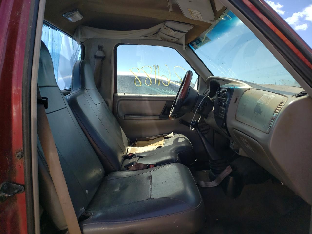 Photo 5 from auction – 2000 FORD RANGER with VIN 1FTYR10C3YPB22024