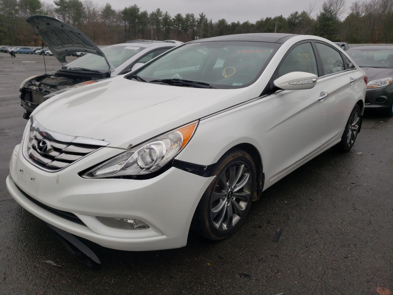 Photo 2 from auction – 2012 HYUNDAI SONATA SE with VIN 5NPEC4AB8CH342114