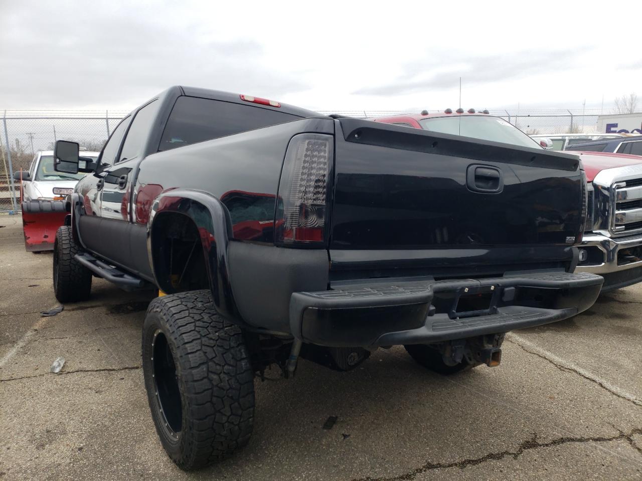 Photo 3 from auction – 2005 CHEVROLET SILVERADO with VIN 1GCHK23205F881986