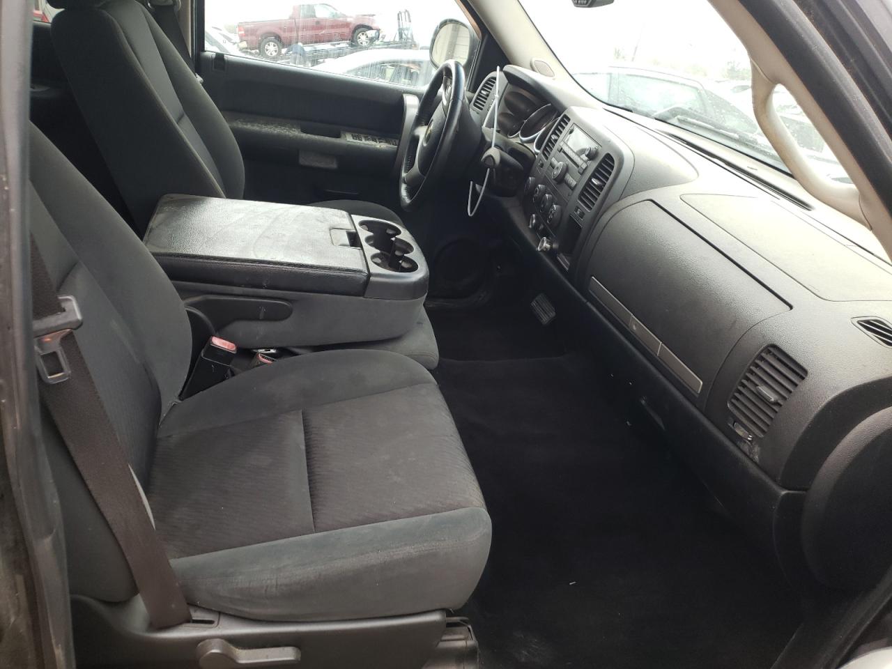 Photo 18 from auction – 2009 CHEVROLET SILVERADO with VIN 3GCEK23309G199447