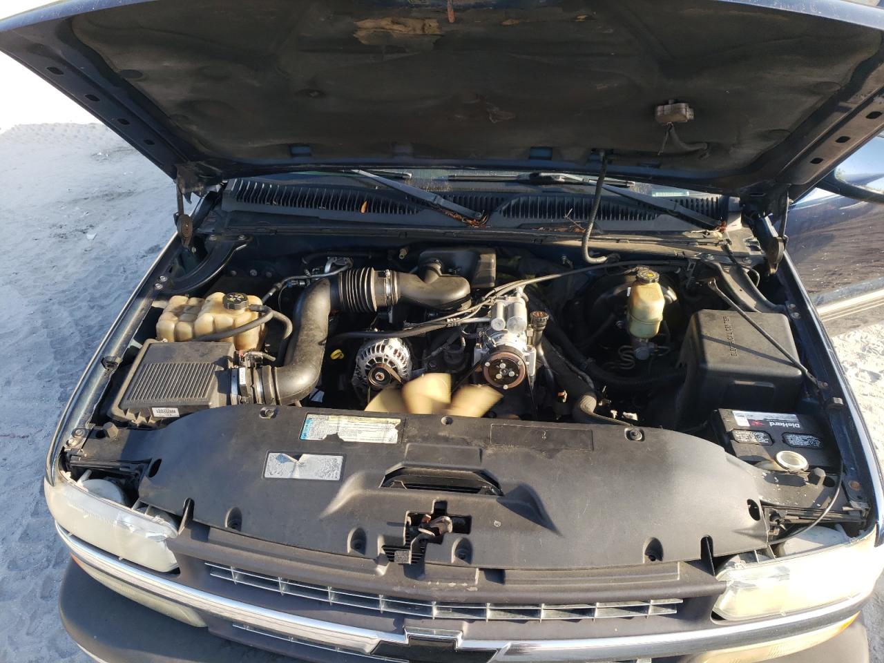 Photo 7 from auction – 2001 CHEVROLET SILVERADO with VIN 2GCEC19W411323838