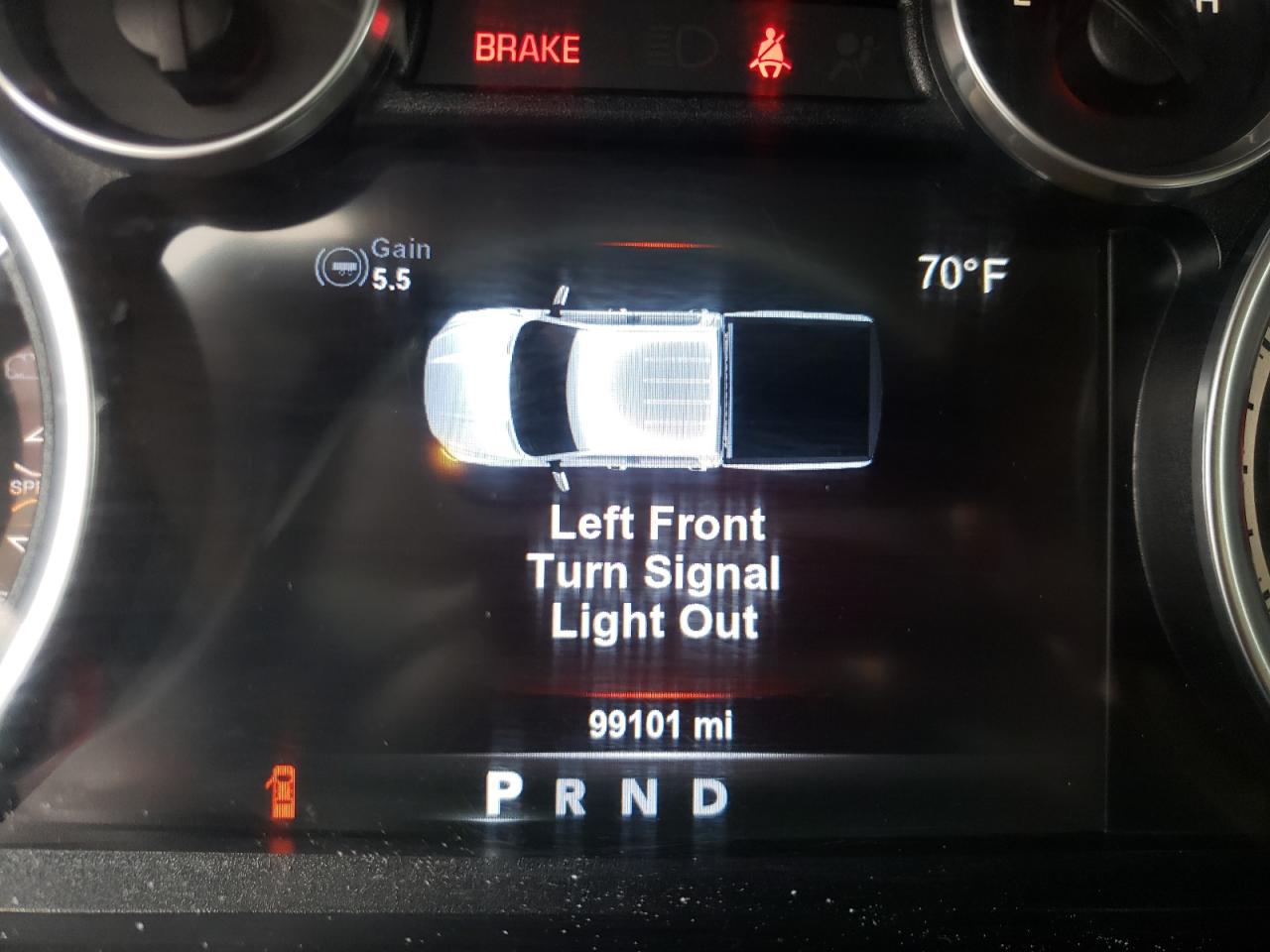 Photo 8 from auction – 2015 RAM 1500 SLT with VIN 1C6RR7GT1FS697897