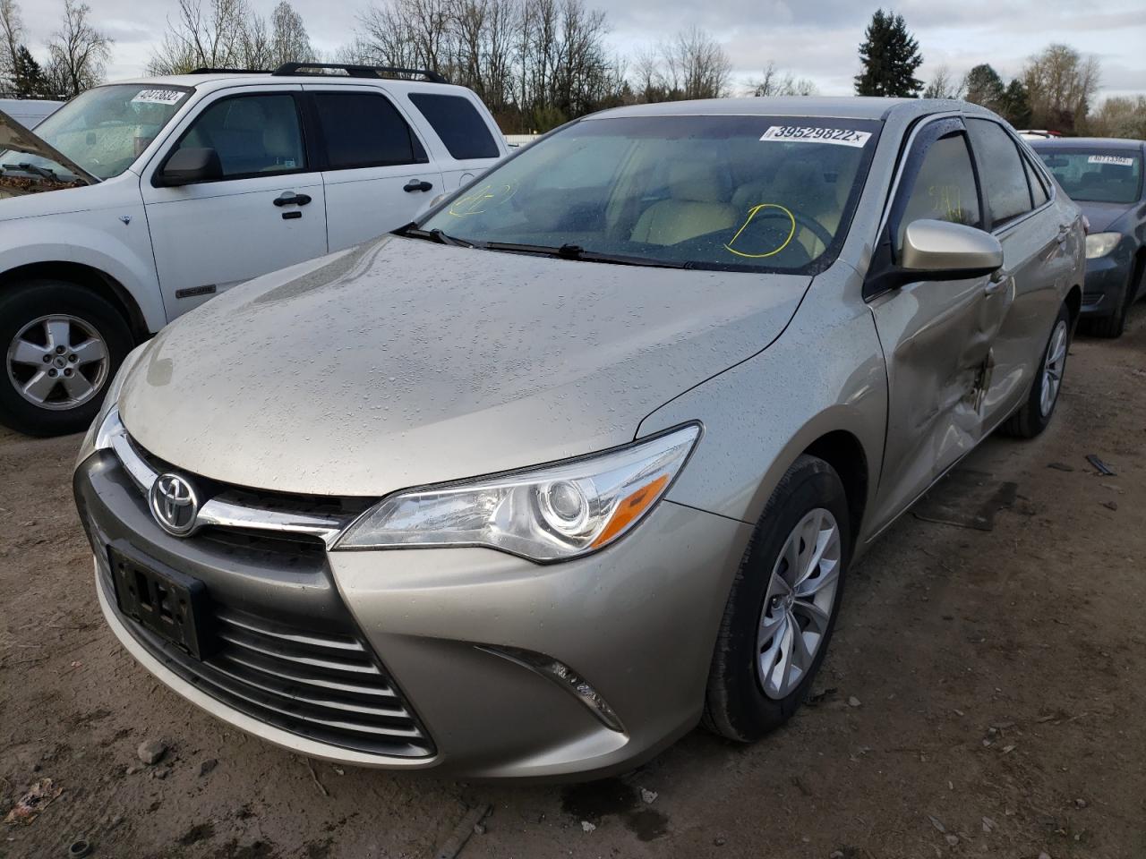Photo 2 from auction – 2015 TOYOTA CAMRY LE with VIN 4T4BF1FK7FR506465