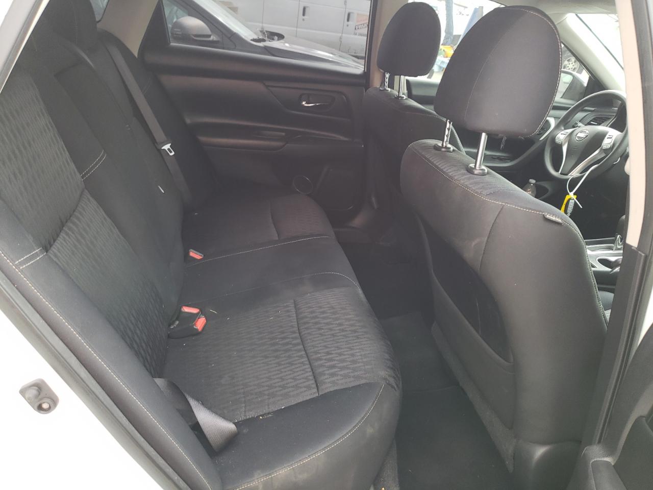 Photo 6 from auction – 2017 NISSAN ALTIMA 2.5 with VIN 1N4AL3AP8HC264446