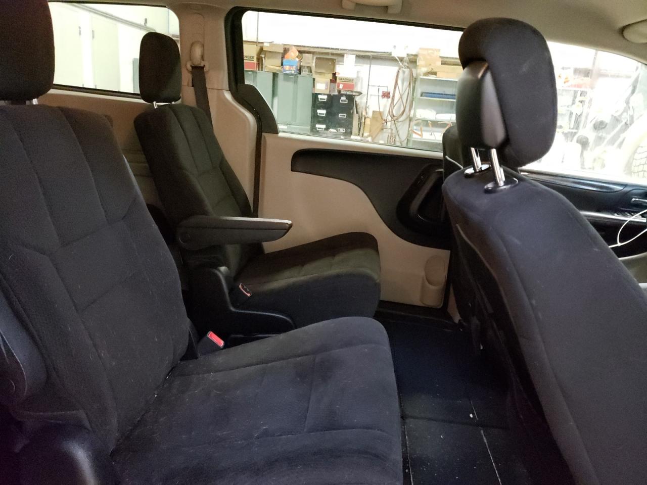 Photo 6 from auction – 2012 DODGE GRAND CARA with VIN 2C4RDGBG2CR155254