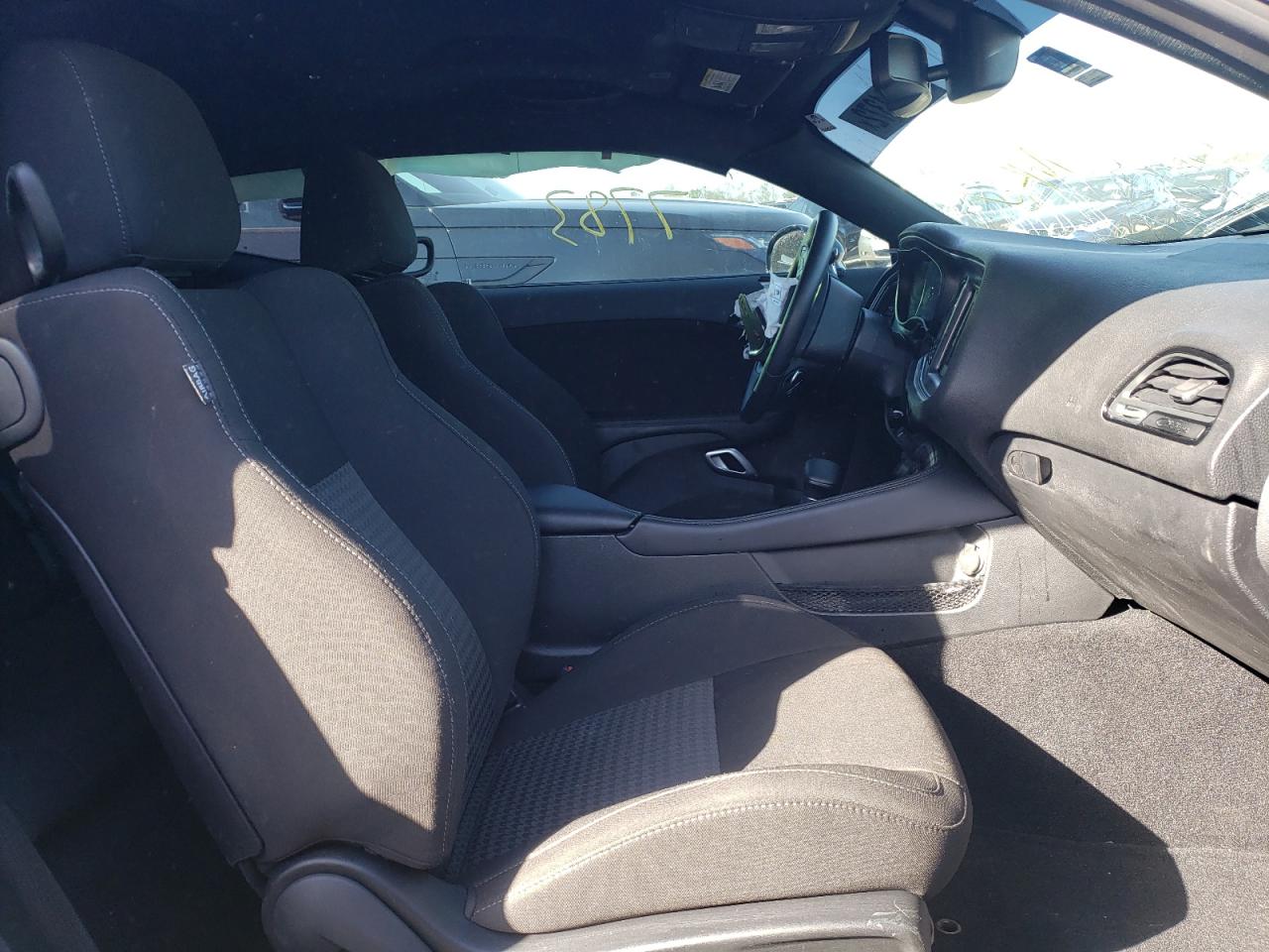 Photo 5 from auction – 2021 DODGE CHALLENGER with VIN 2C3CDZJG7MH615572