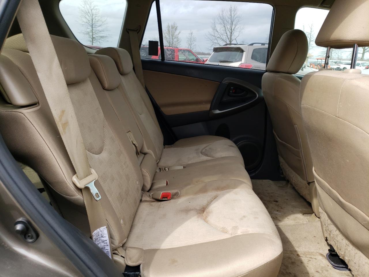Photo 6 from auction – 2009 TOYOTA RAV4 with VIN JTMBF33V89D019367