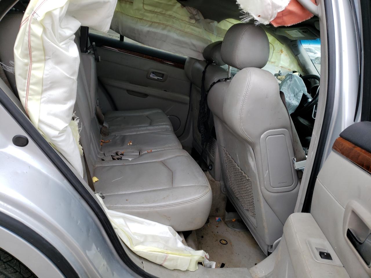 صورة رقم 6 من المزاد - 2009 CADILLAC SRX مع VIN 1GYEE637690116085