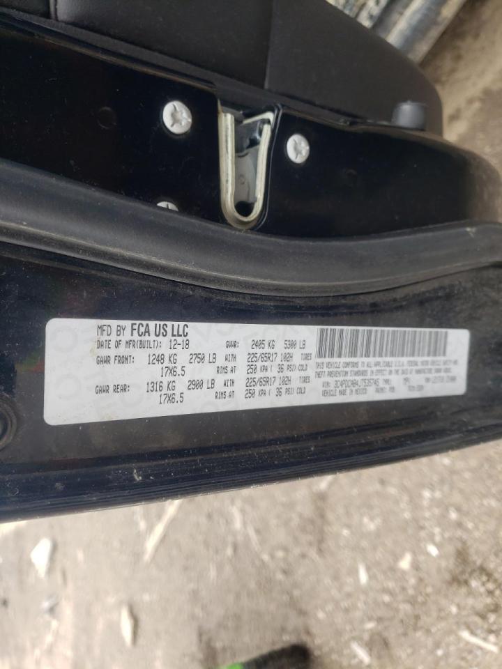 Photo 10 from auction – 2018 DODGE JOURNEY SE with VIN 3C4PDCAB4JT535745