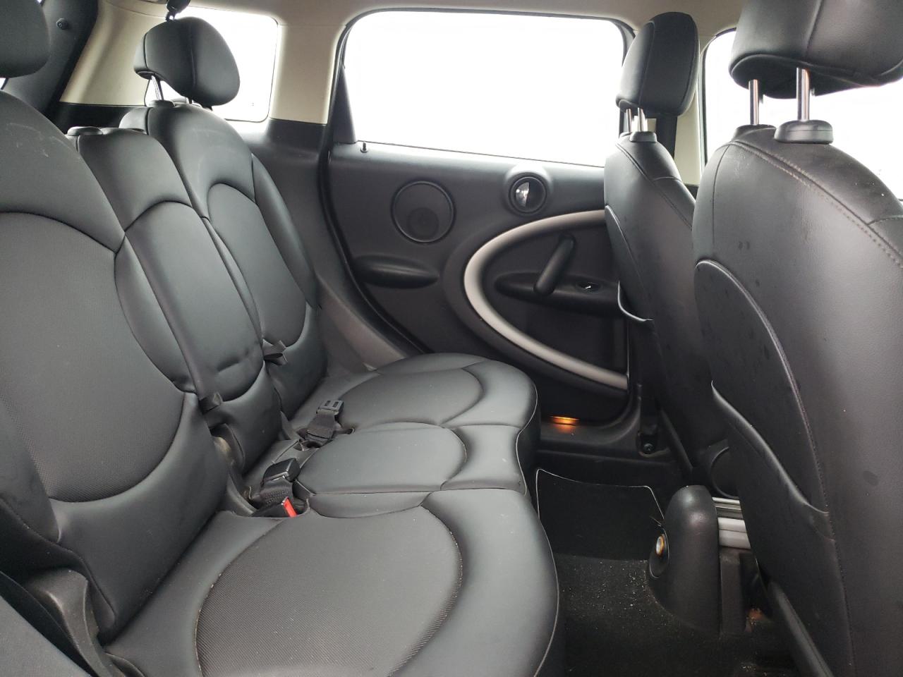 Photo 6 from auction – 2012 MINI COOPER COU with VIN WMWZB3C56CWM30284