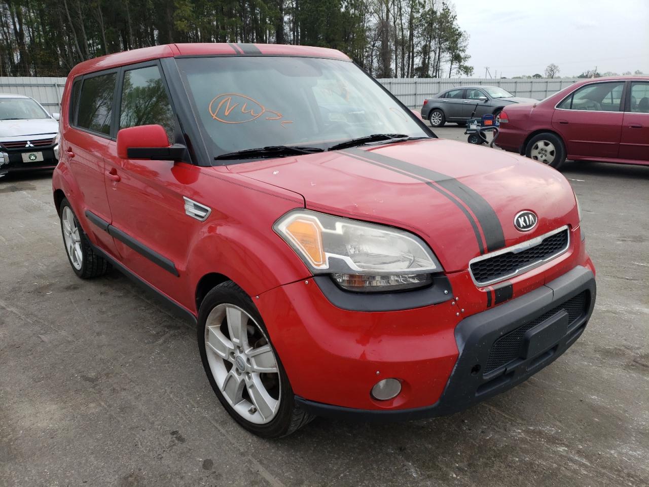 KIA SOUL 2011 with VIN KNDJT2A25B7200423 - Photo from auction