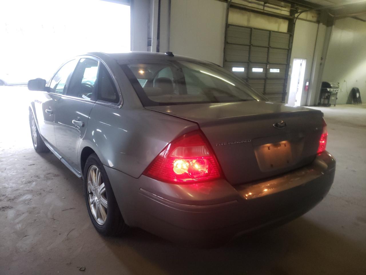 Photo 3 from auction – 2007 FORD FIVE HUNDR with VIN 1FAHP25197G160073
