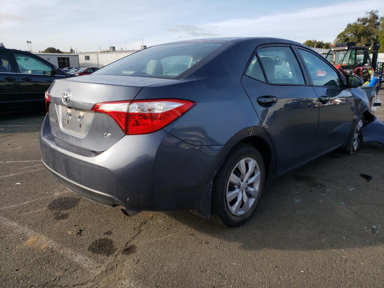 Photo 4 from auction – 2016 TOYOTA COROLLA L with VIN 5YFBURHE8GP429470