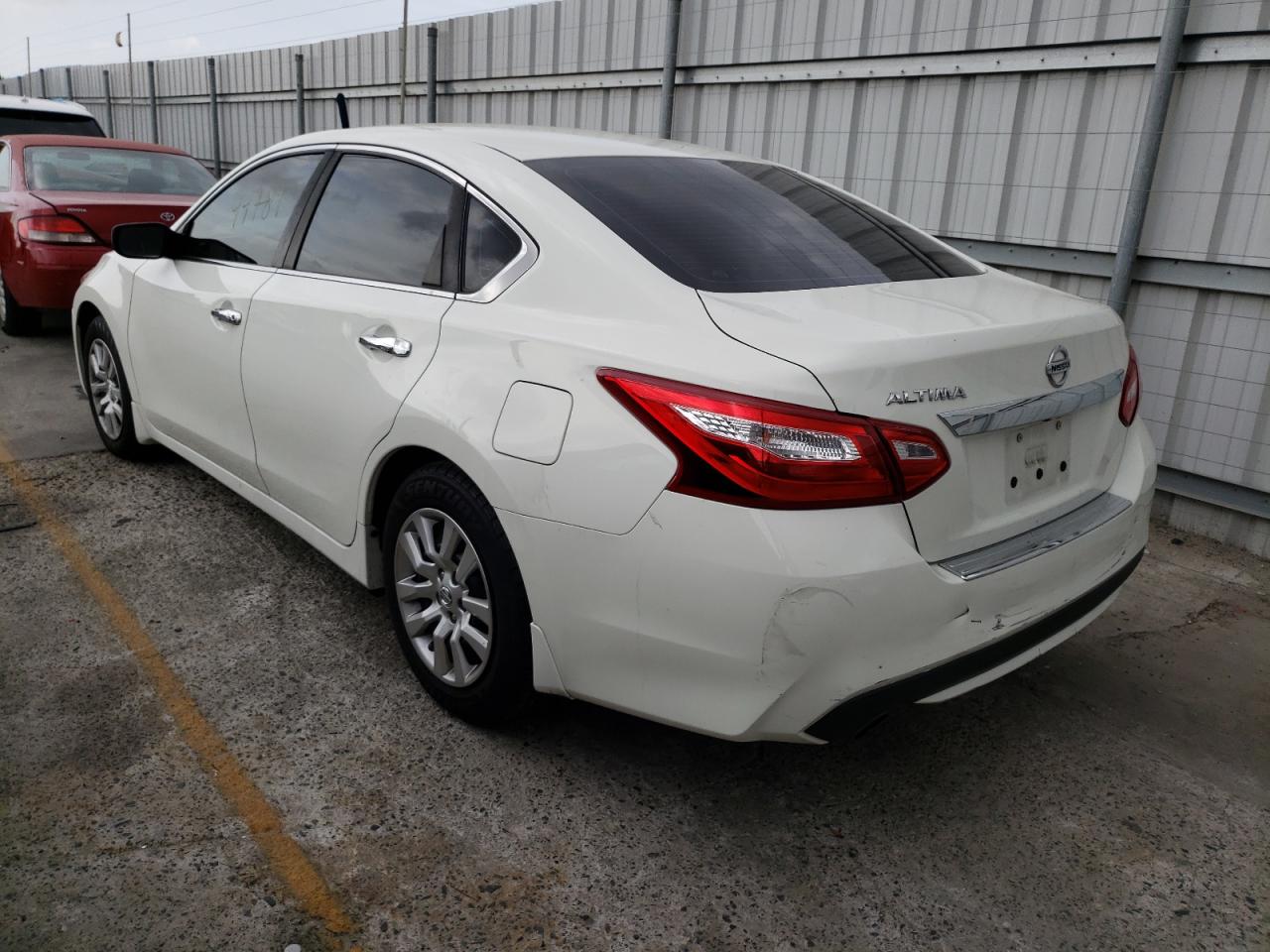 Photo 3 from auction – 2017 NISSAN ALTIMA 2.5 with VIN 1N4AL3AP8HC264446