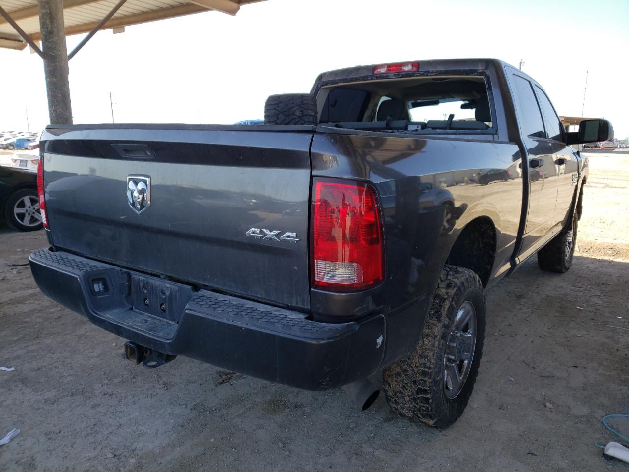 Photo 4 from auction – 2015 RAM 2500 ST with VIN 3C6UR5CL5FG569318
