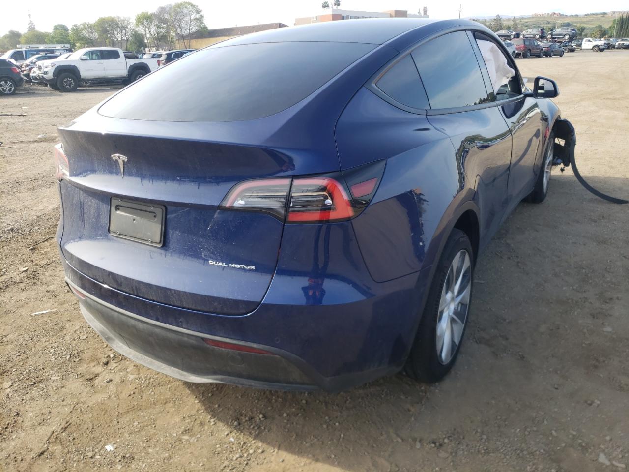 Photo 4 from auction – 2020 TESLA MODEL Y with VIN 5YJYGDEE7LF054282