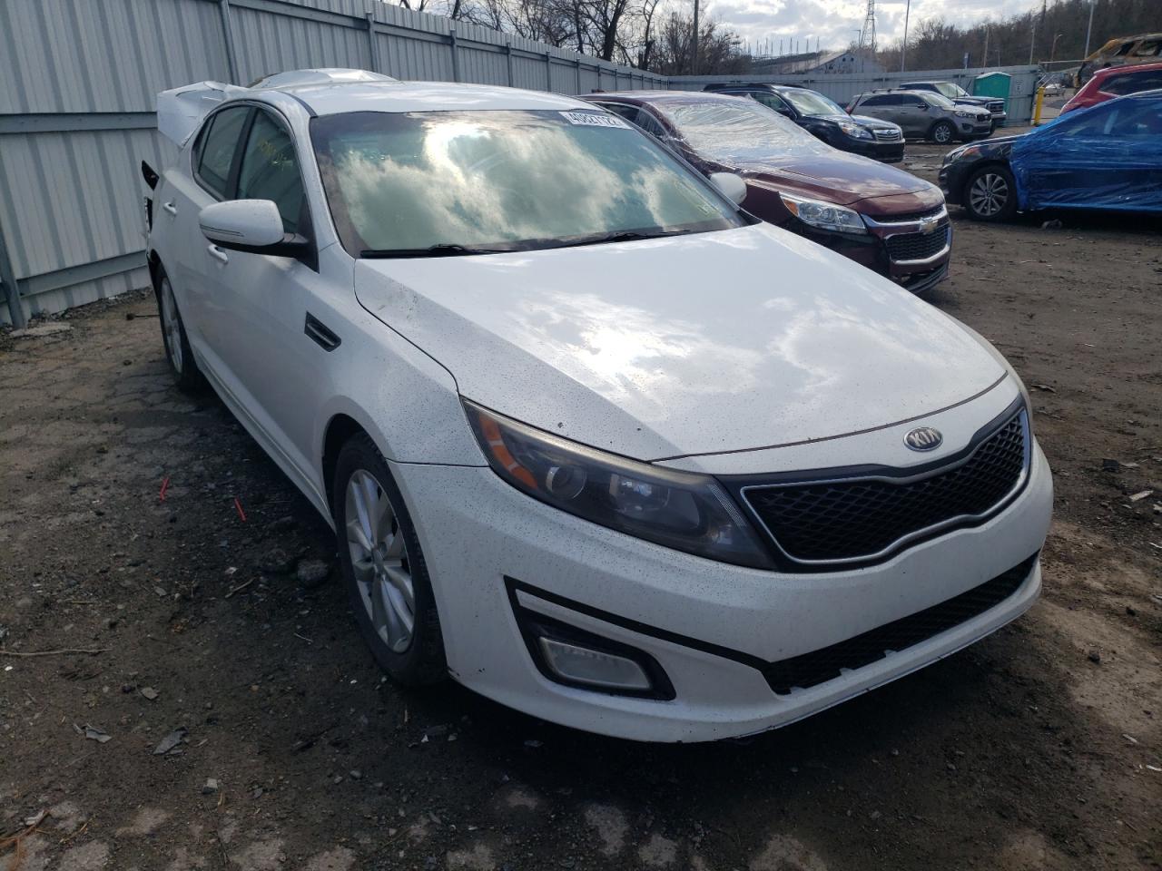 KIA OPTIMA EX 2014 مع رقم تعريف المركبة 5XXGN4A70EG271827 - صورة من المزاد