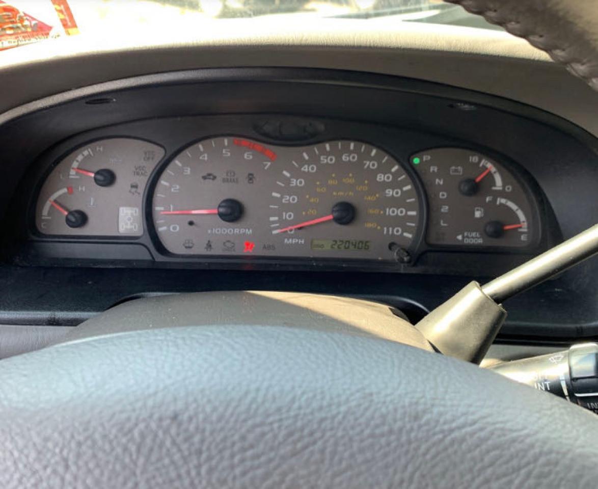 Zdjęcie 8 z aukcji – 2003 TOYOTA SEQUOIA SR z VIN 5TDBT44A43S202304